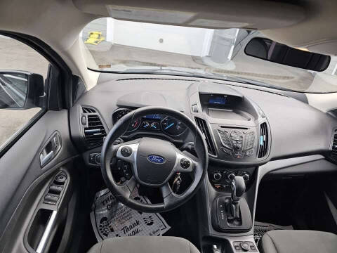 2015 Ford Escape SE
