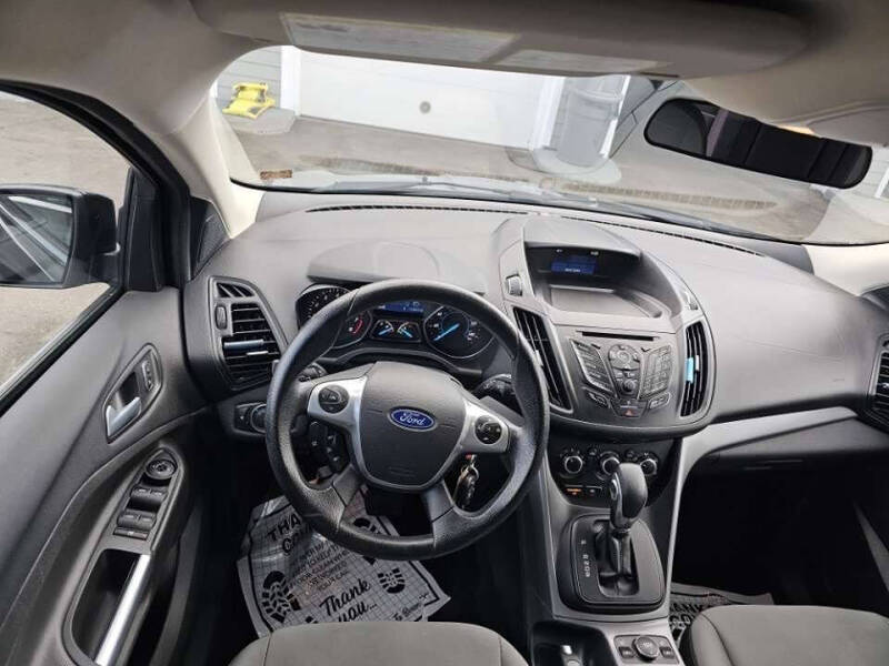 2015 Ford Escape SE