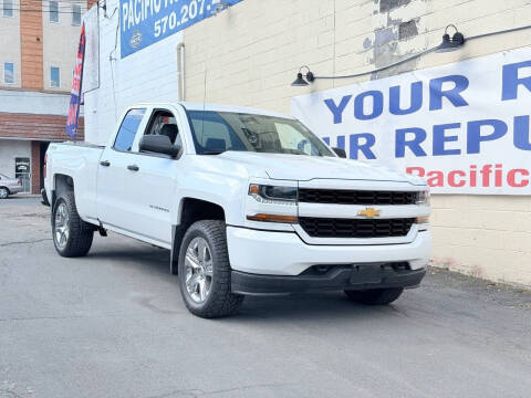 2017 Chevrolet Silverado 1500 Custom