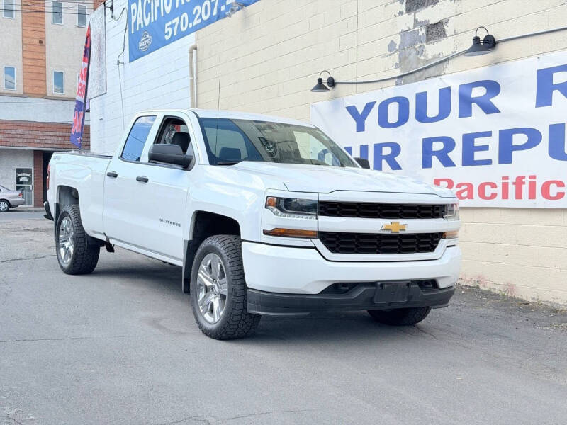 2017 Chevrolet Silverado 1500 Custom