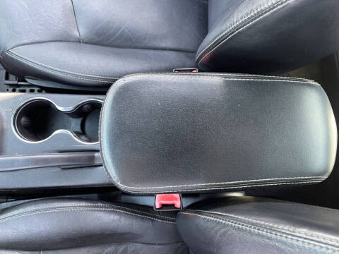 2012 Chrysler 200 Limited