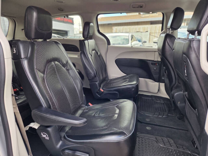 2018 Chrysler Pacifica Limited