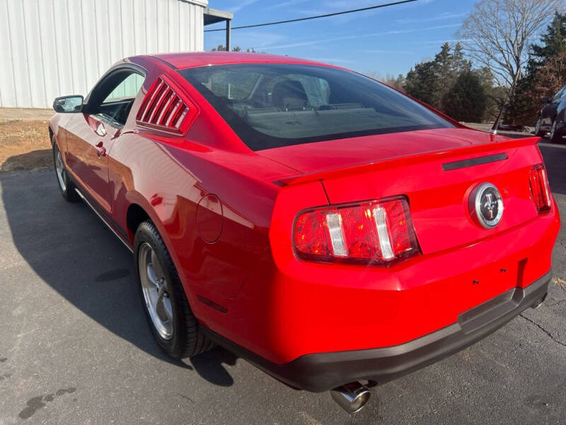 2012 Ford Mustang V6