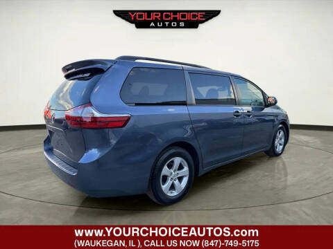 2017 Toyota Sienna LE 8-Passenger