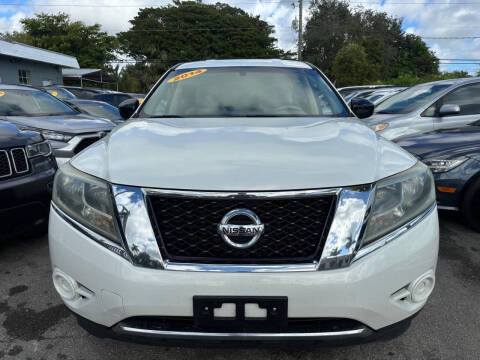 2014 Nissan Pathfinder S