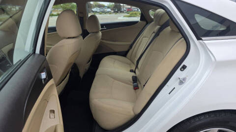 2011 Hyundai Sonata GLS