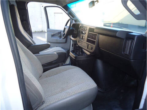 2016 Chevrolet Express 2500