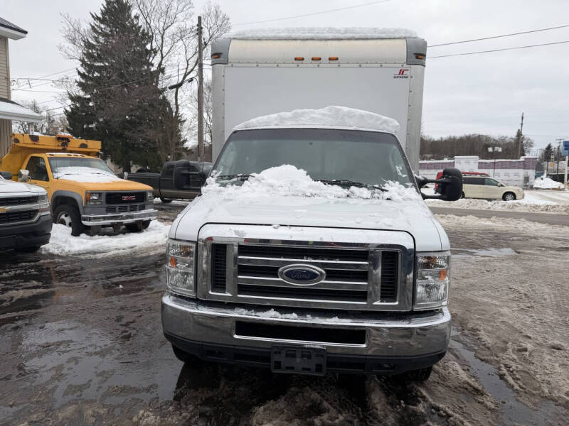 2013 Ford E-Series E-350 SD