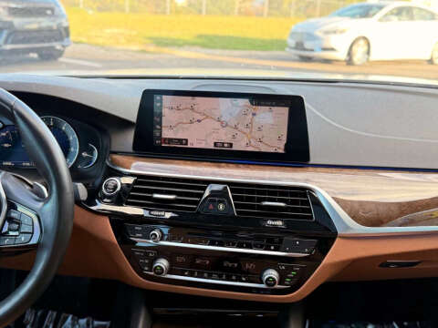 2019 BMW 5 Series 540i