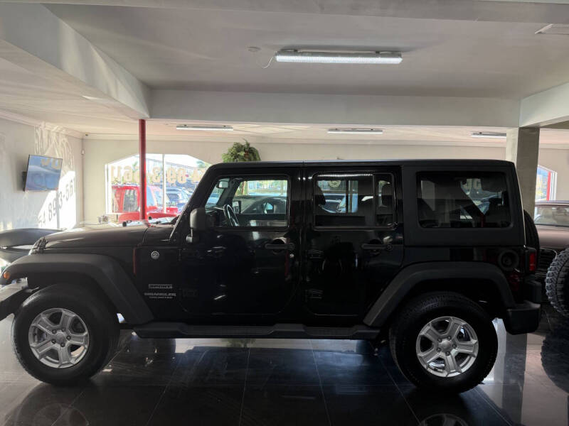 2017 Jeep Wrangler Unlimited Sport