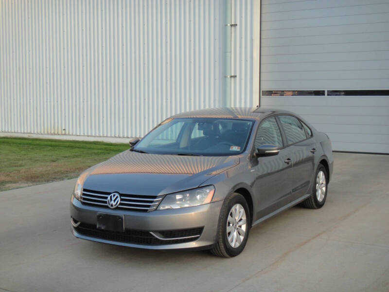 2013 Volkswagen Passat Wolfsburg Edition PZEV