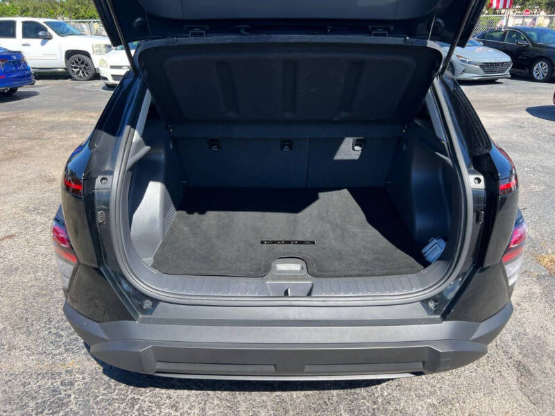 2024 Hyundai Kona SEL