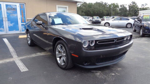 2015 Dodge Challenger SXT