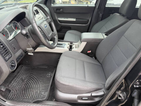 2011 Ford Escape XLT