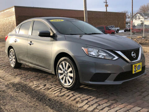 2016 Nissan Sentra for sale at El Tucanazo Auto Sales in Grand Island NE