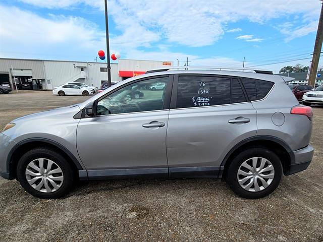 2016 Toyota RAV4 LE