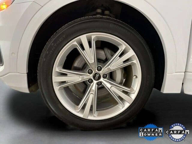 2023 Audi Q8 quattro Premium Plus 55 TFSI