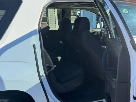 2016 GMC Acadia SLE-2