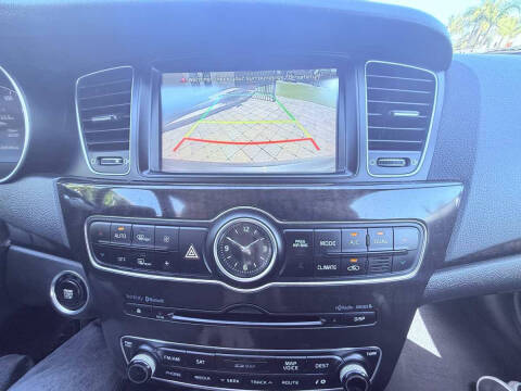 2014 Kia Cadenza Premium