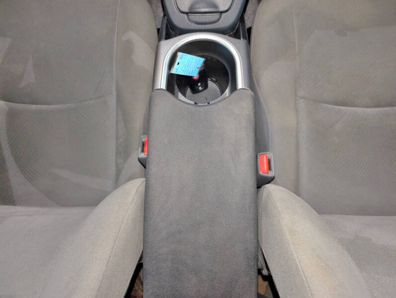 2015 Toyota Prius Four