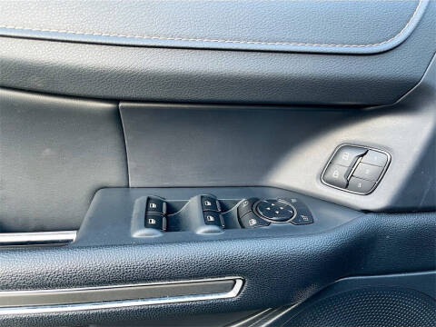 2023 Ford Expedition MAX XLT