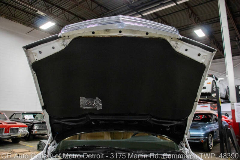 1991 Mercedes-Benz 560-Class 560 SEL