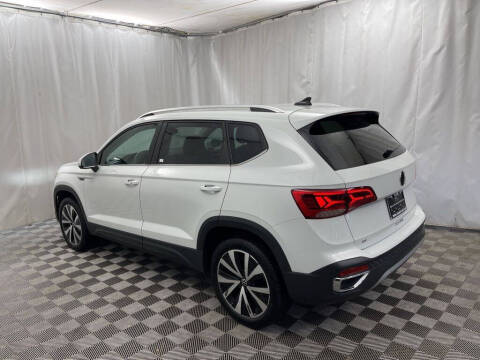 2024 Volkswagen Taos SE