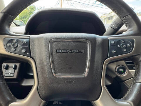 2016 GMC Yukon Denali