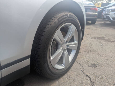 2018 Land Rover Range Rover Velar P250 S