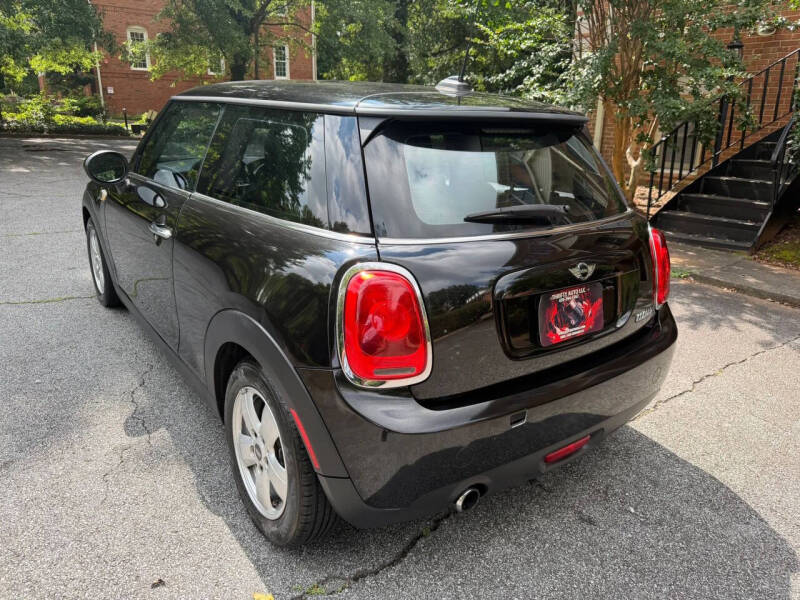 2017 MINI Hardtop 2 Door Cooper