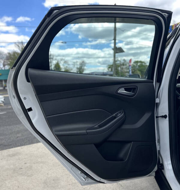 2015 Ford Focus SE