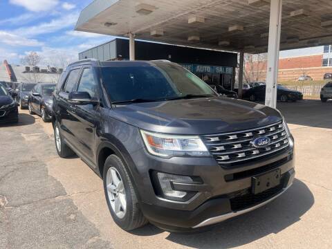 2017 Ford Explorer for sale at Divine Auto Sales LLC in Omaha NE