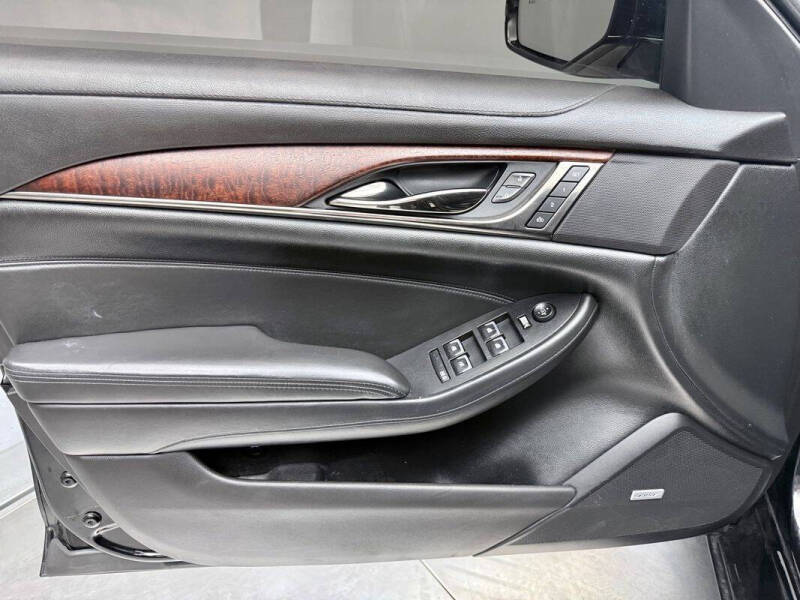 2017 Cadillac CTS 2.0T Luxury