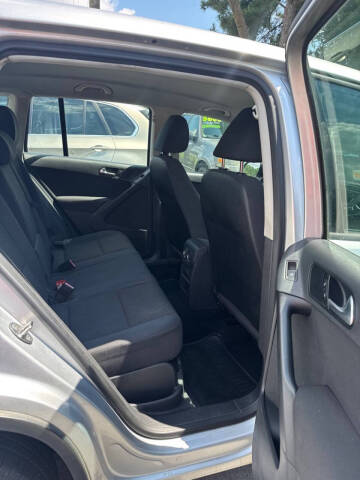 2012 Volkswagen Tiguan