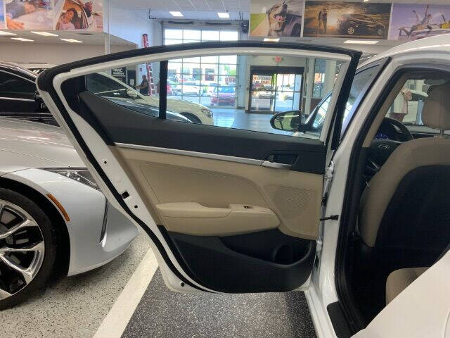 2019 Hyundai Elantra