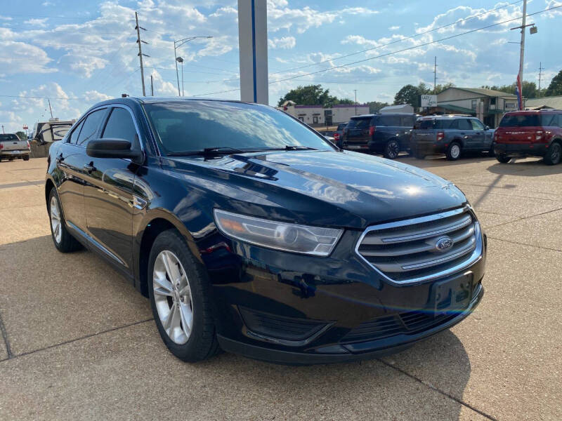 2018 Ford Taurus SE