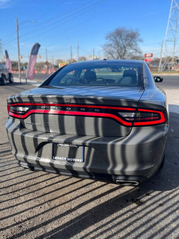 2019 Dodge Charger SXT