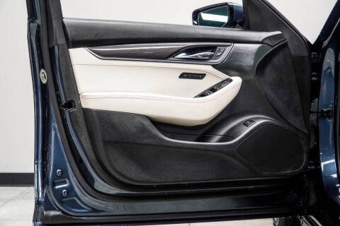 2025 Cadillac CT5 Sport