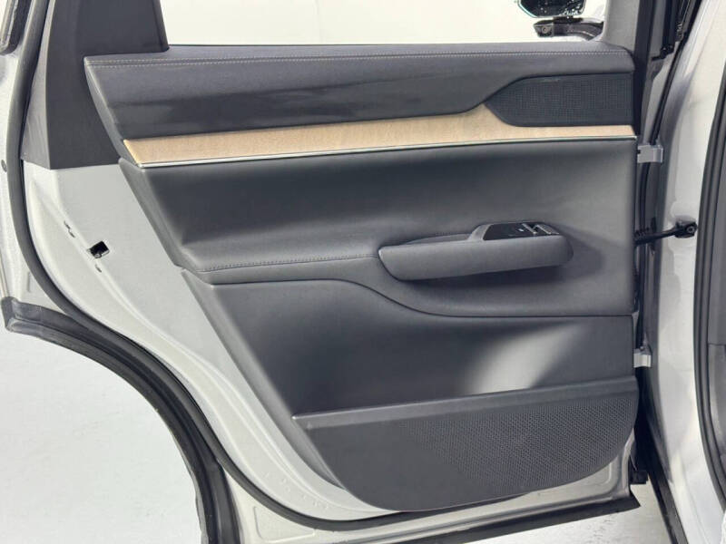 2025 Volvo EX90 Twin Plus 7P