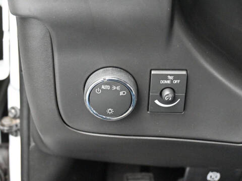 2025 Chevrolet Express LT 3500