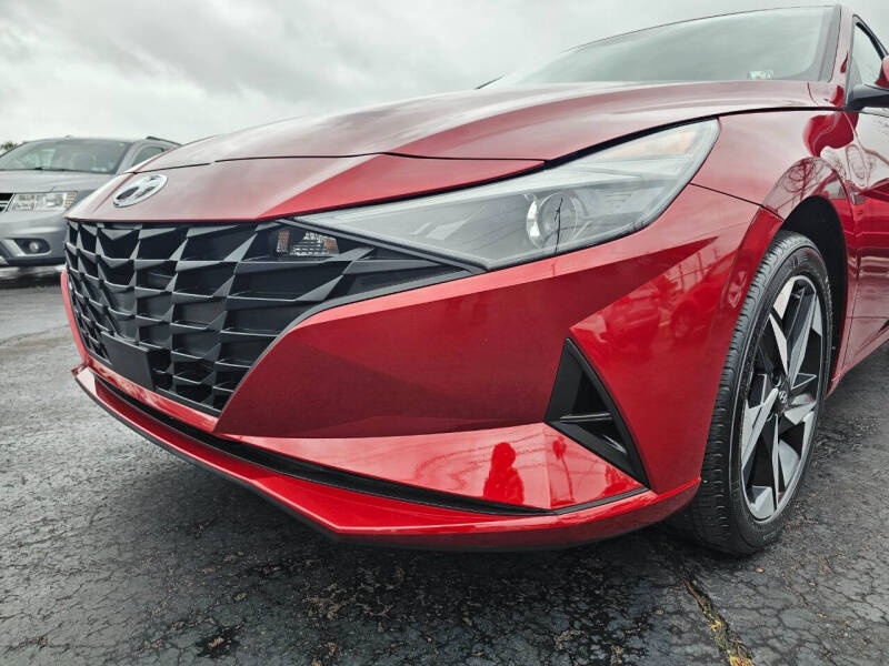 2023 Hyundai Elantra SEL