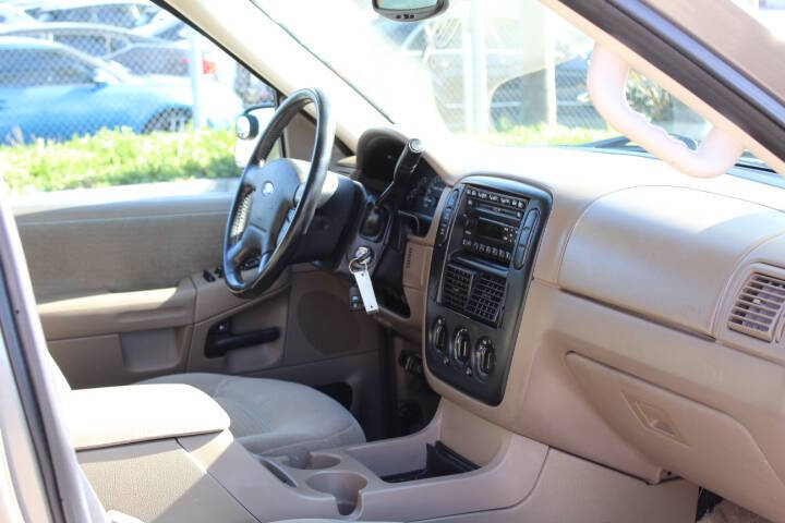 2002 Ford Explorer XLT
