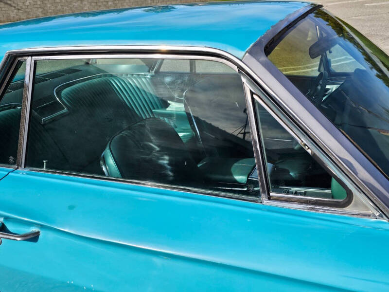 1964 Ford Thunderbird