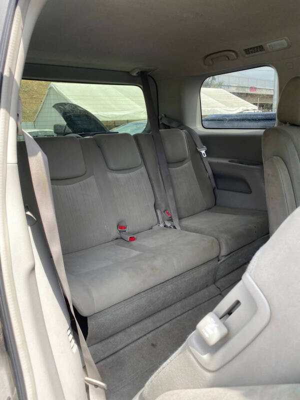 2012 Nissan Quest