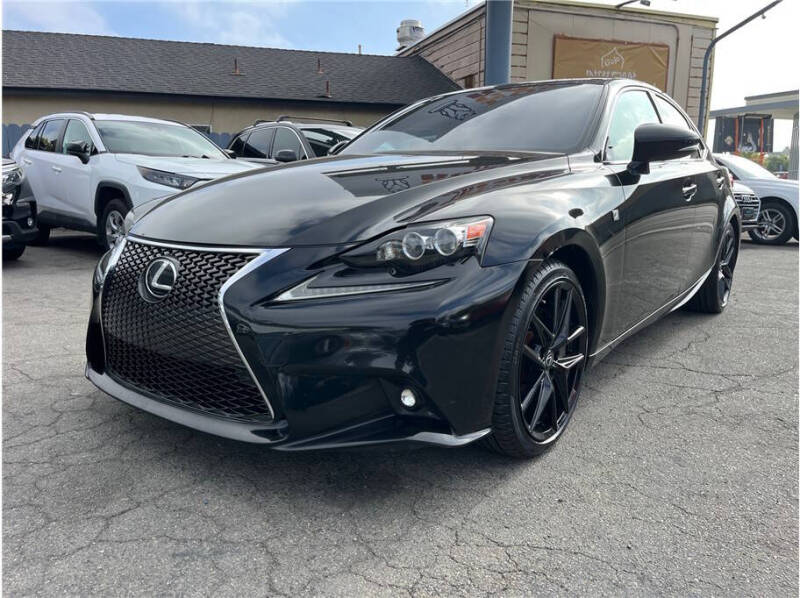 2014 Lexus IS 350's photo