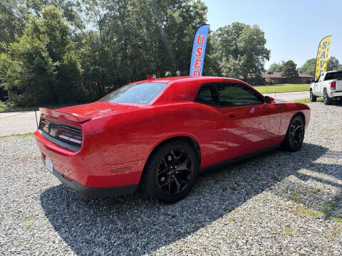 2015 Dodge Challenger SXT Plus