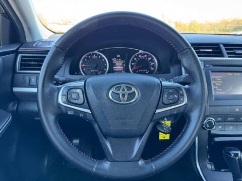 2015 Toyota Camry SE