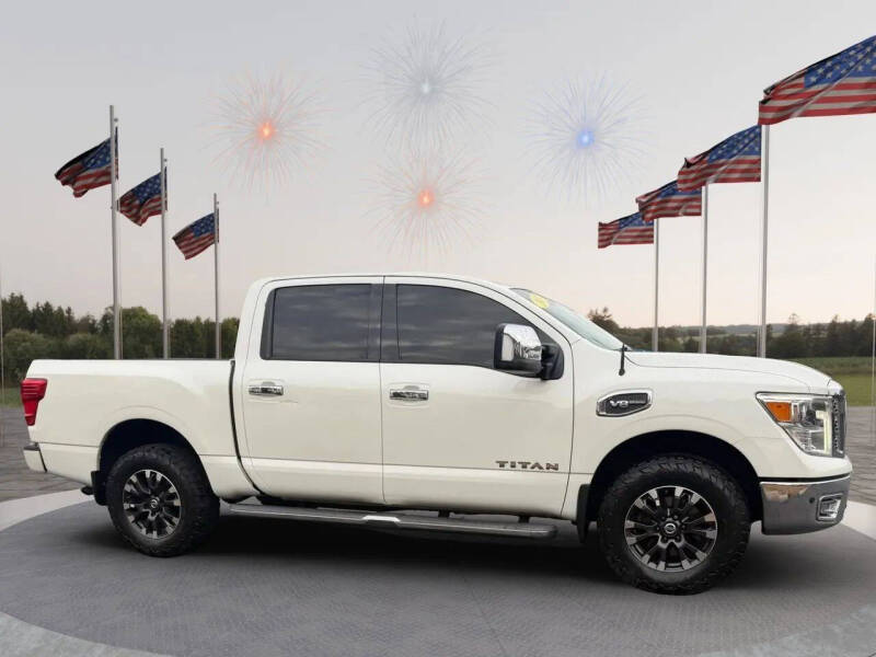2017 Nissan Titan