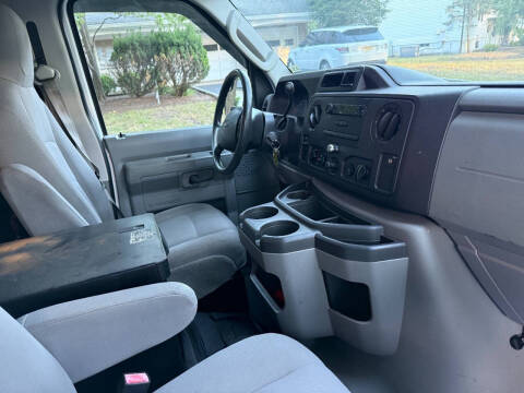 2012 Ford E-Series E-250