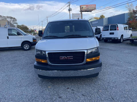 2023 GMC Savana 2500